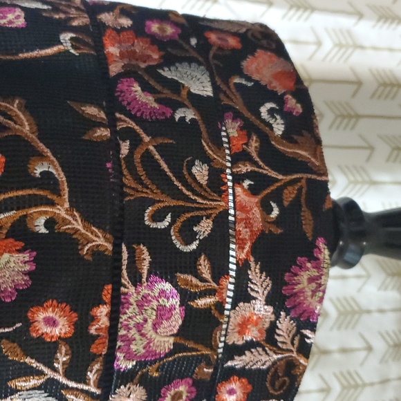 Dress - Picture 6 of 9